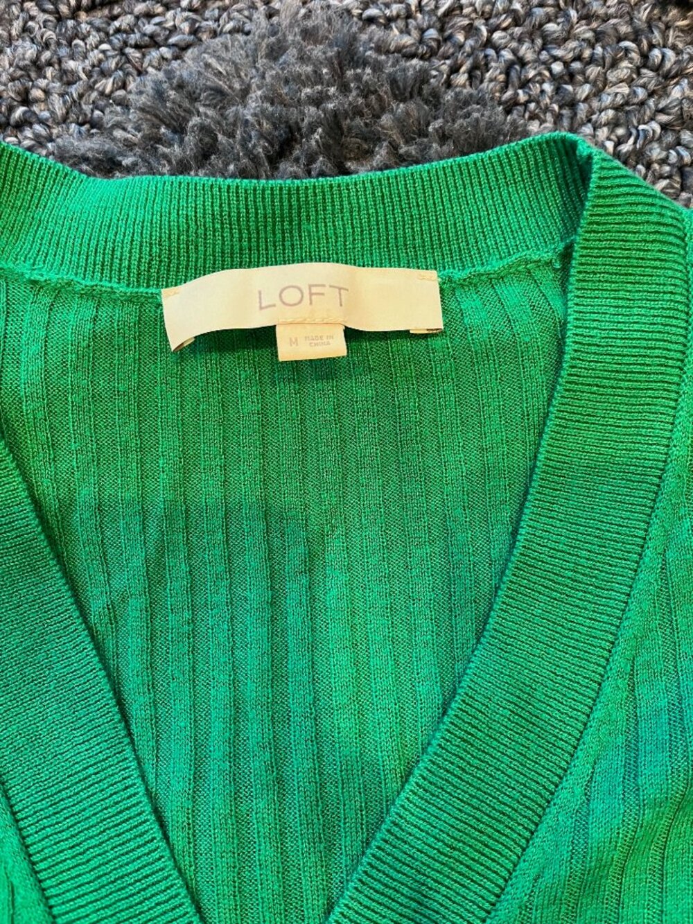 LOFT Ribbed Lightweight Cardigan w/ Button Front | Green | Women’s Medium - Picture 2 of 5